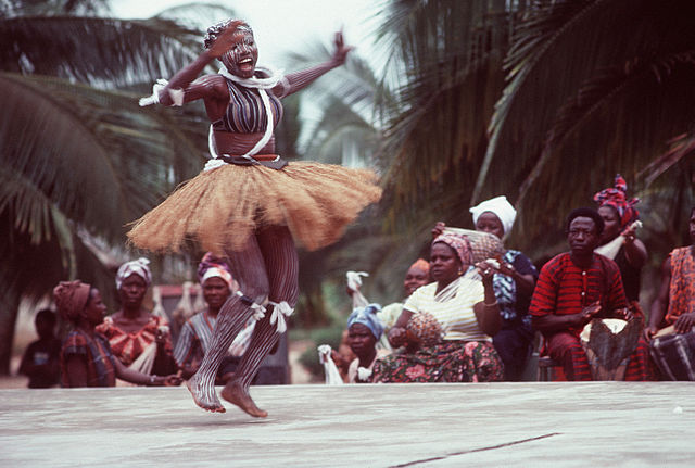 Afrikanische Tänzerin