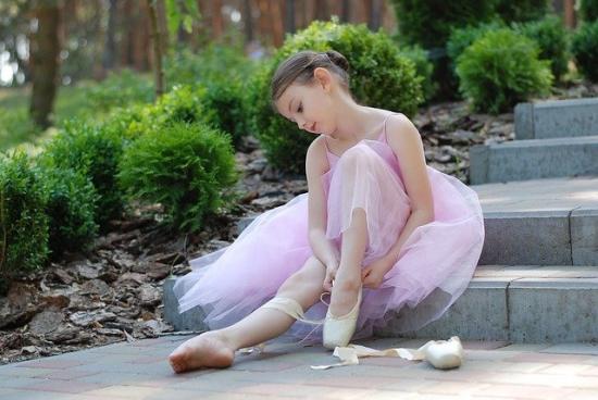 Ballerina mit Ballettdutt