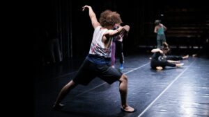 Tänzer auf der Bühne